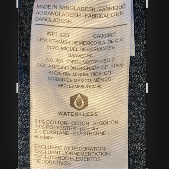 Denizen from Levi’s Mid Rise Boyfriend / Distressed Denim Jeans, Size: 18 - Picture 6 of 6